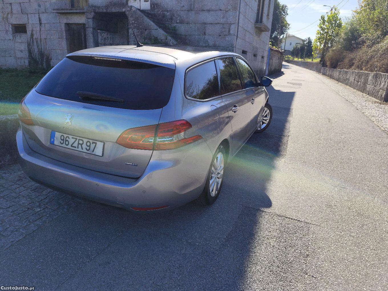 Peugeot 308 308 sw 1.6 Hdi — photo 4