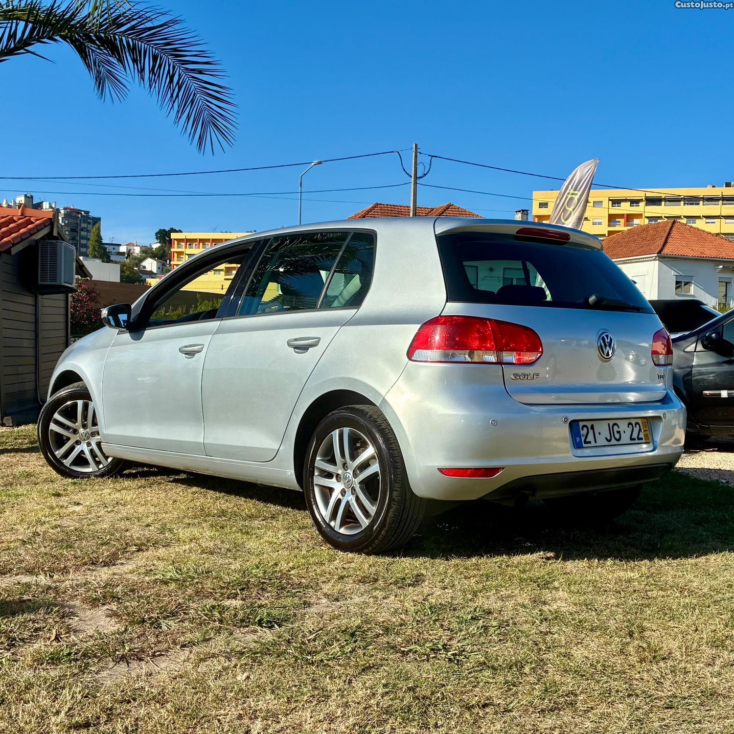 VW Golf 1.6 TDI Confortline — photo 3