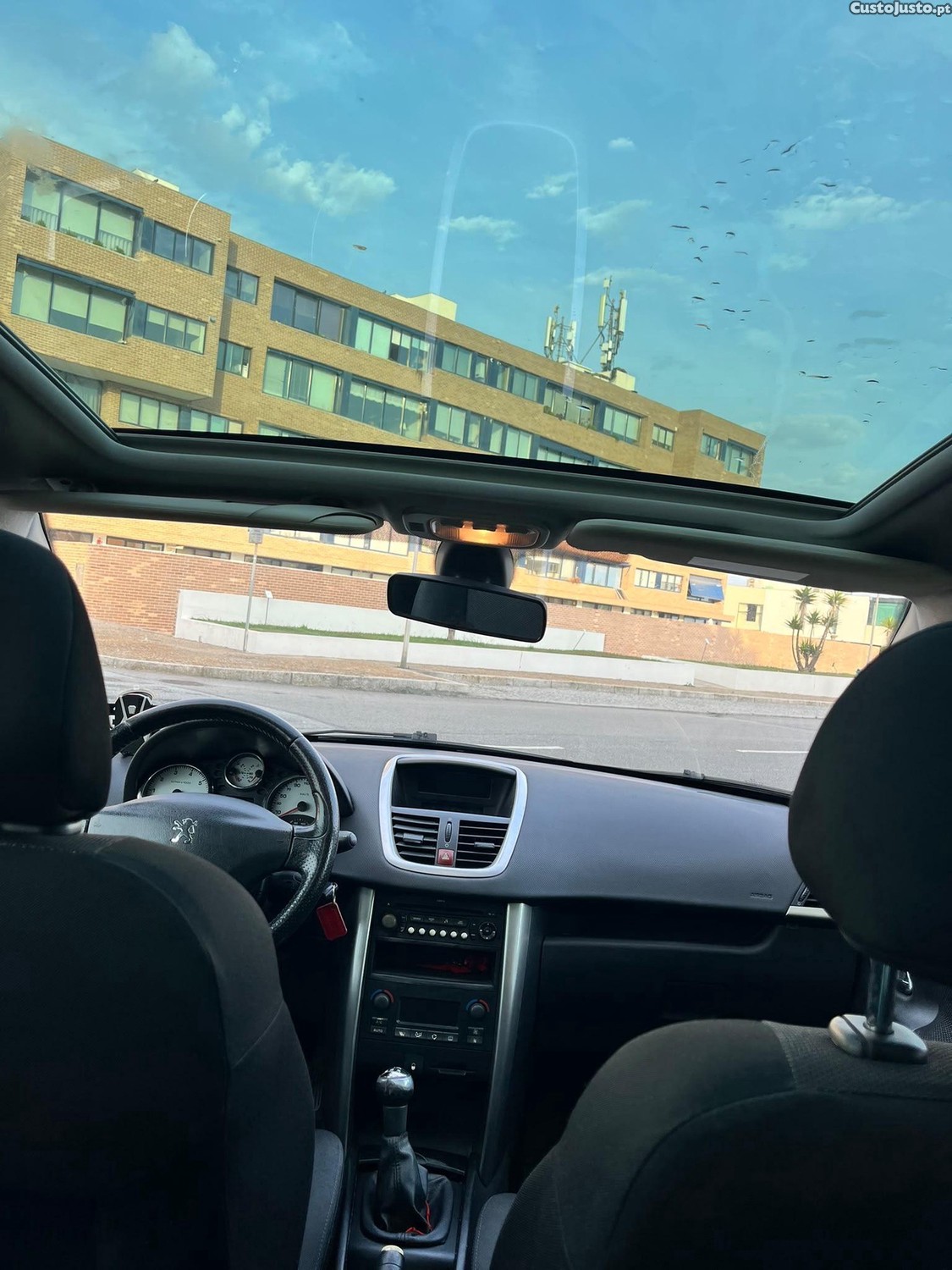 Peugeot 207 1.4 VTI — fotografia 5