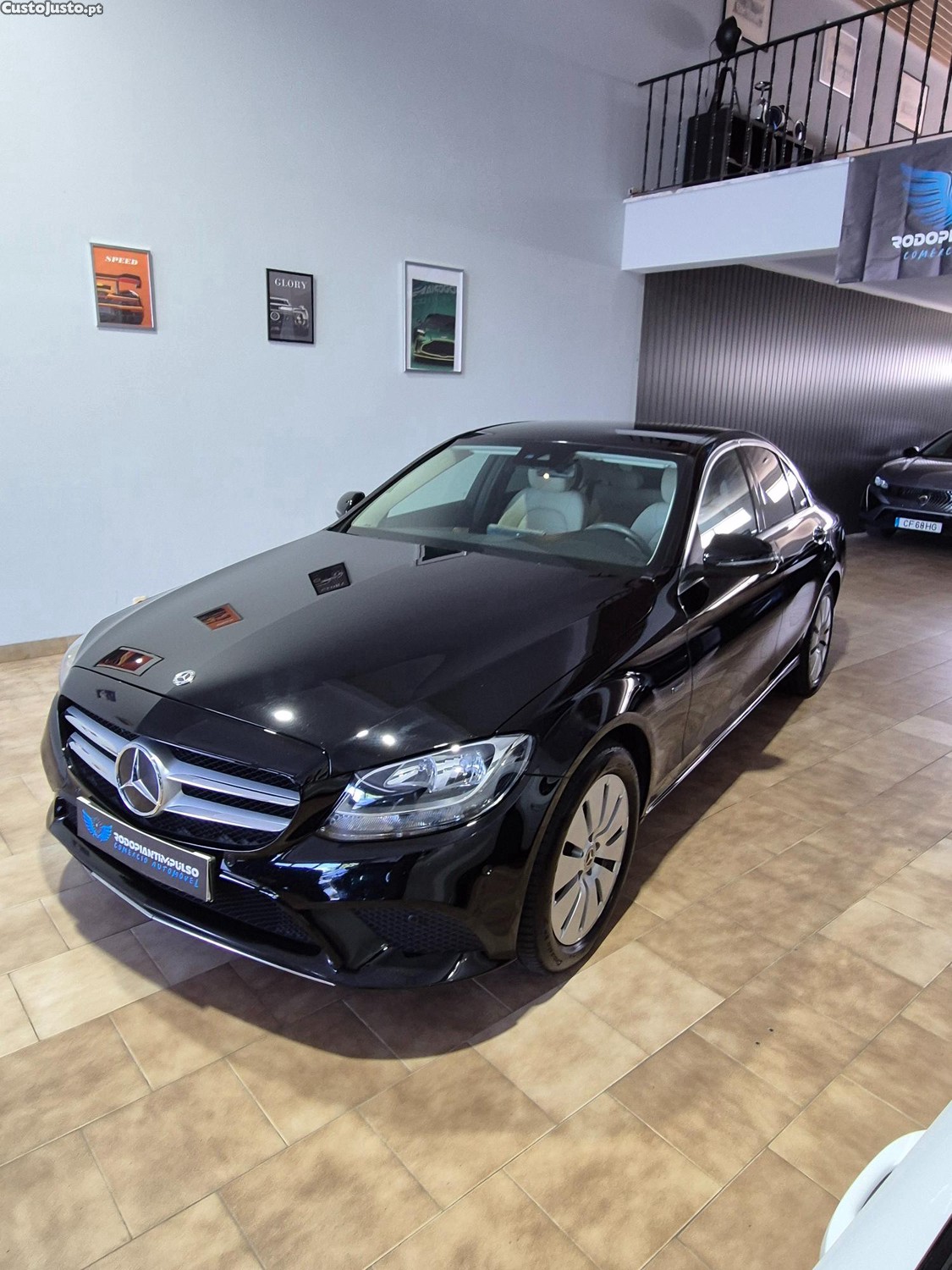 Mercedes-Benz C 300 e Exclusive Plug-in — fotografia 6