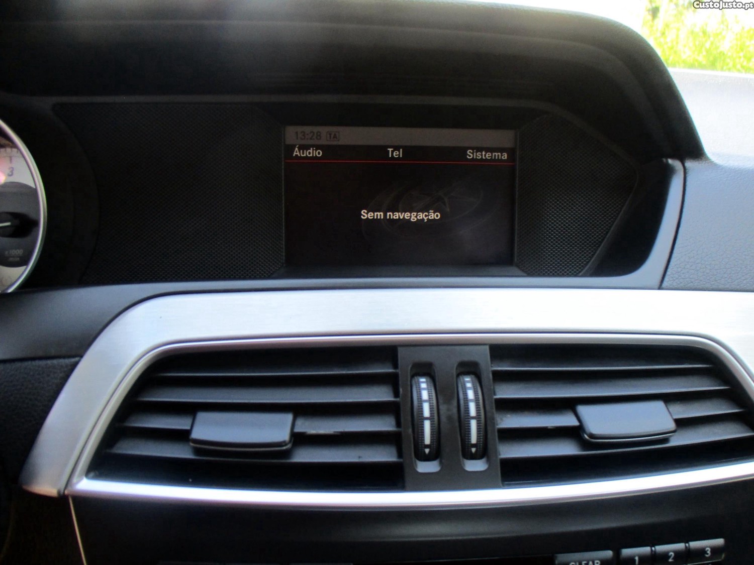Mercedes-Benz C 220 Cdi — fotografia 11