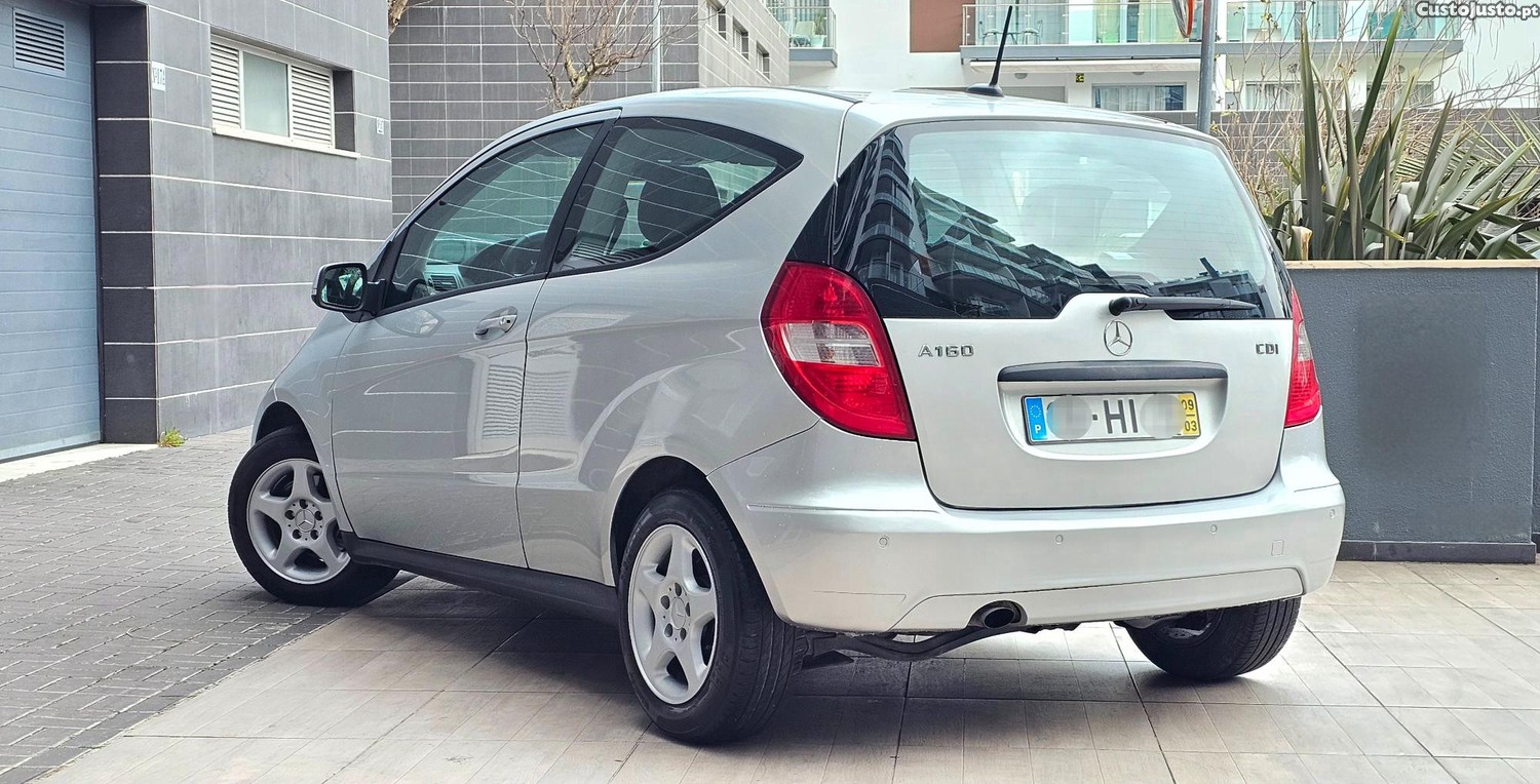 Mercedes-Benz A 160 CDI 2.0cc AVANTGARDE Motor Mercedes — fotografia 7