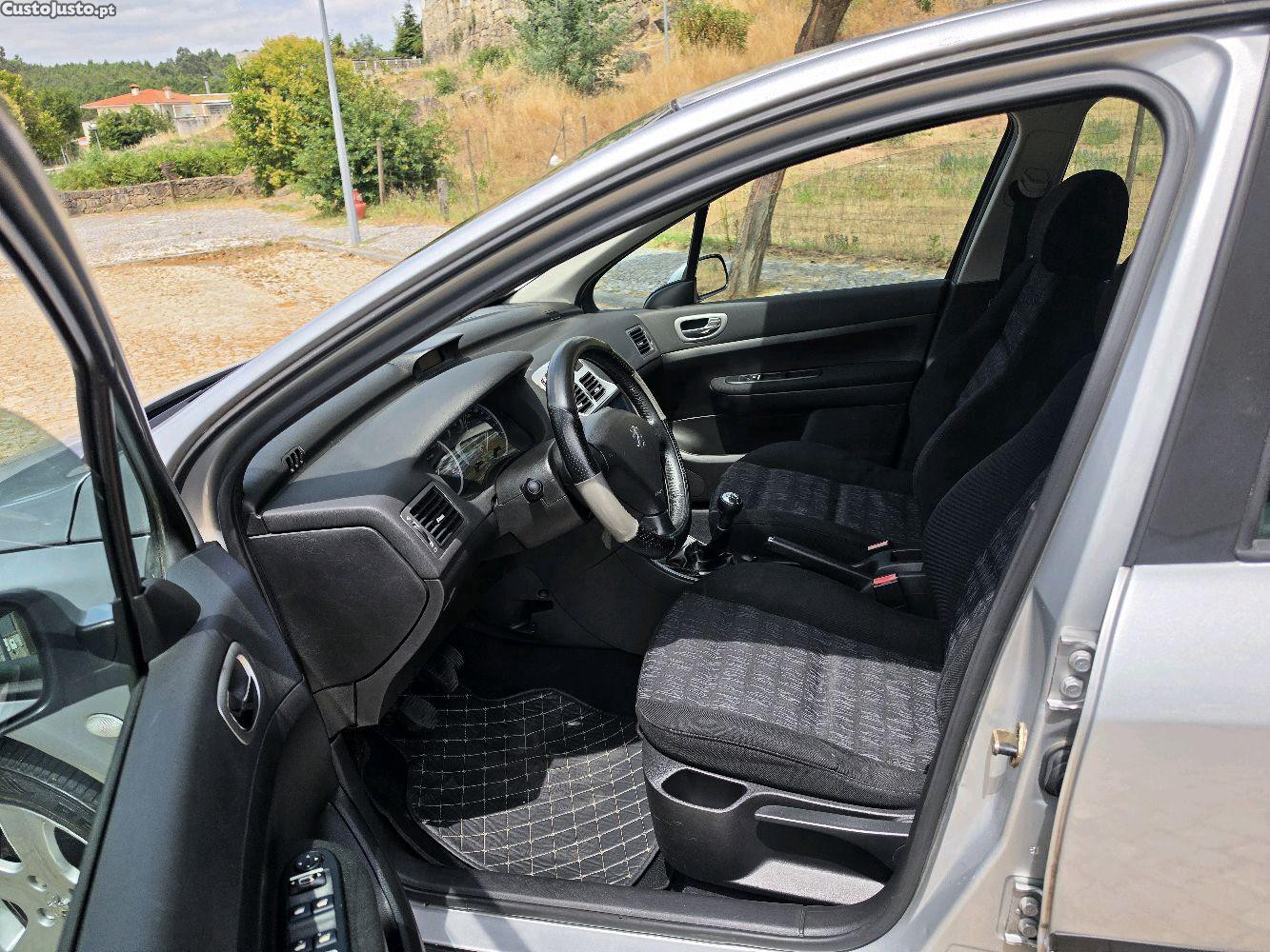 Peugeot 307 1.6 Hdi Ac automático — fotografia 9