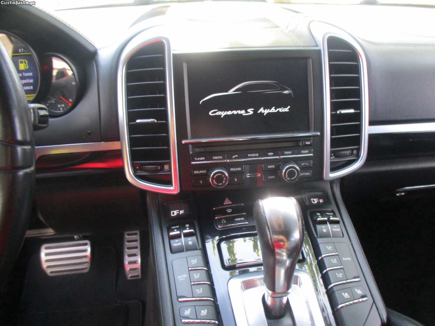 Porsche Cayenne S Hybrid — fotografia 4