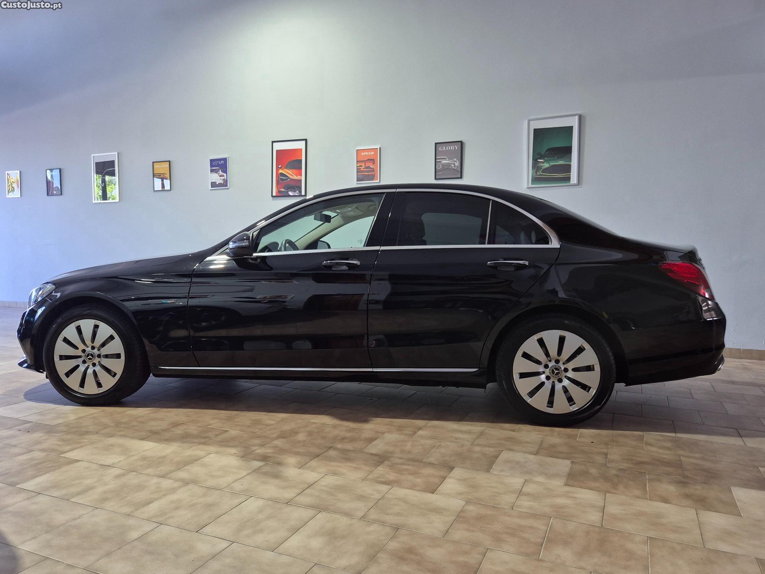 Mercedes-Benz C 300 e Exclusive Plug-in — fotografia 7