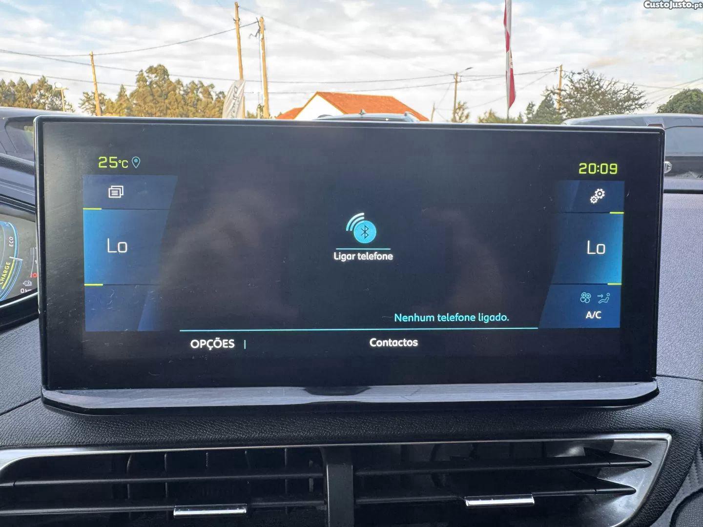Peugeot 3008 1.6 hybrid allure pack e-eat8 — fotografia 19
