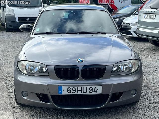 BMW 118 D PACK-M — fotografia 13