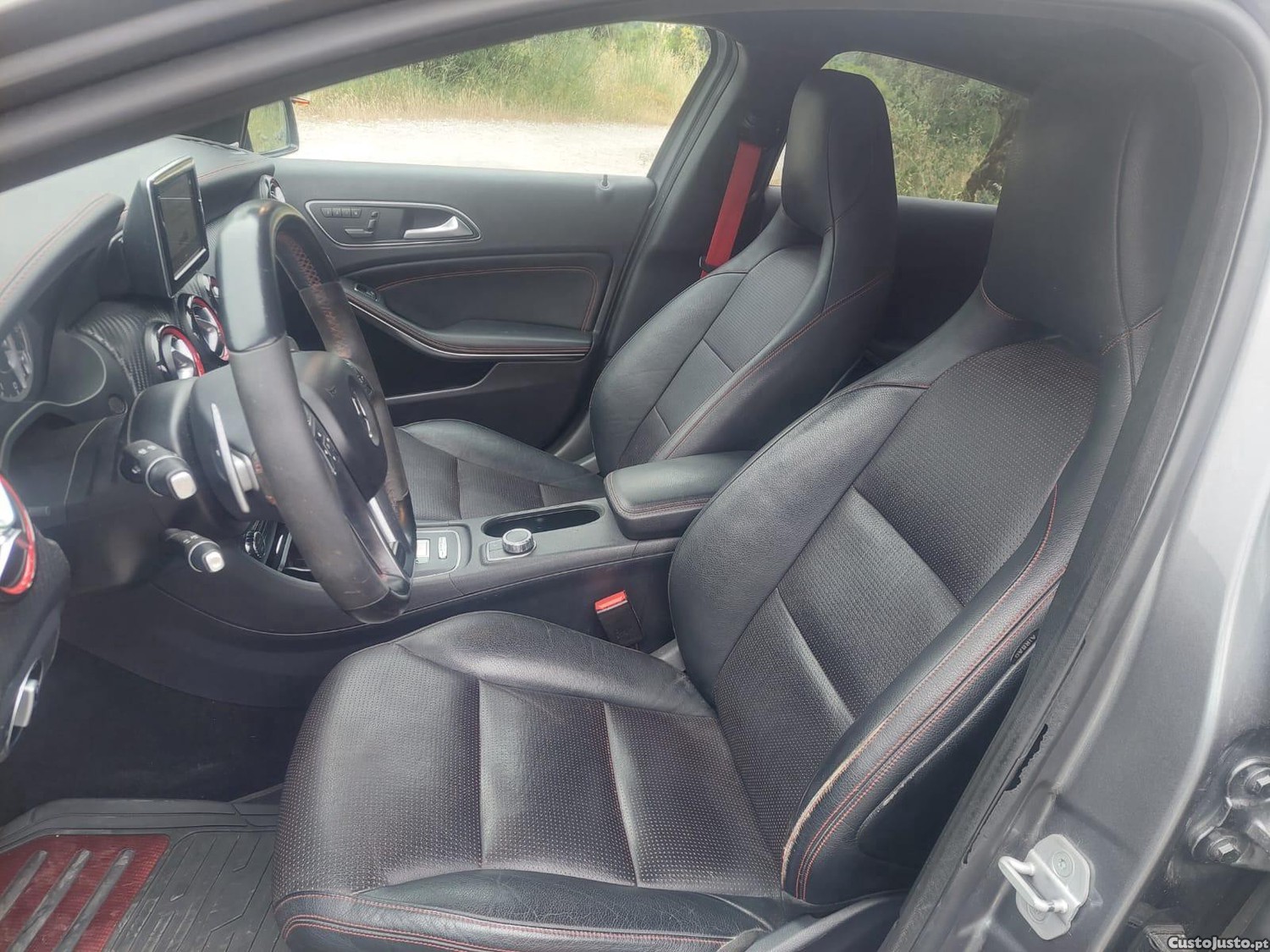 Mercedes-Benz A 45 AMG 4Matic Speedshift 7G-DCT — fotografia 5