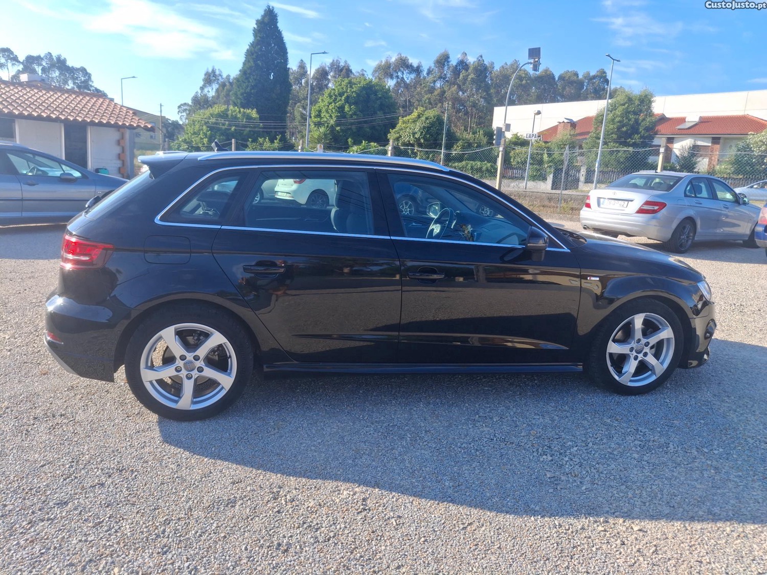 Audi A3 1.6 Tdi Sportback S Line — fotografia 7