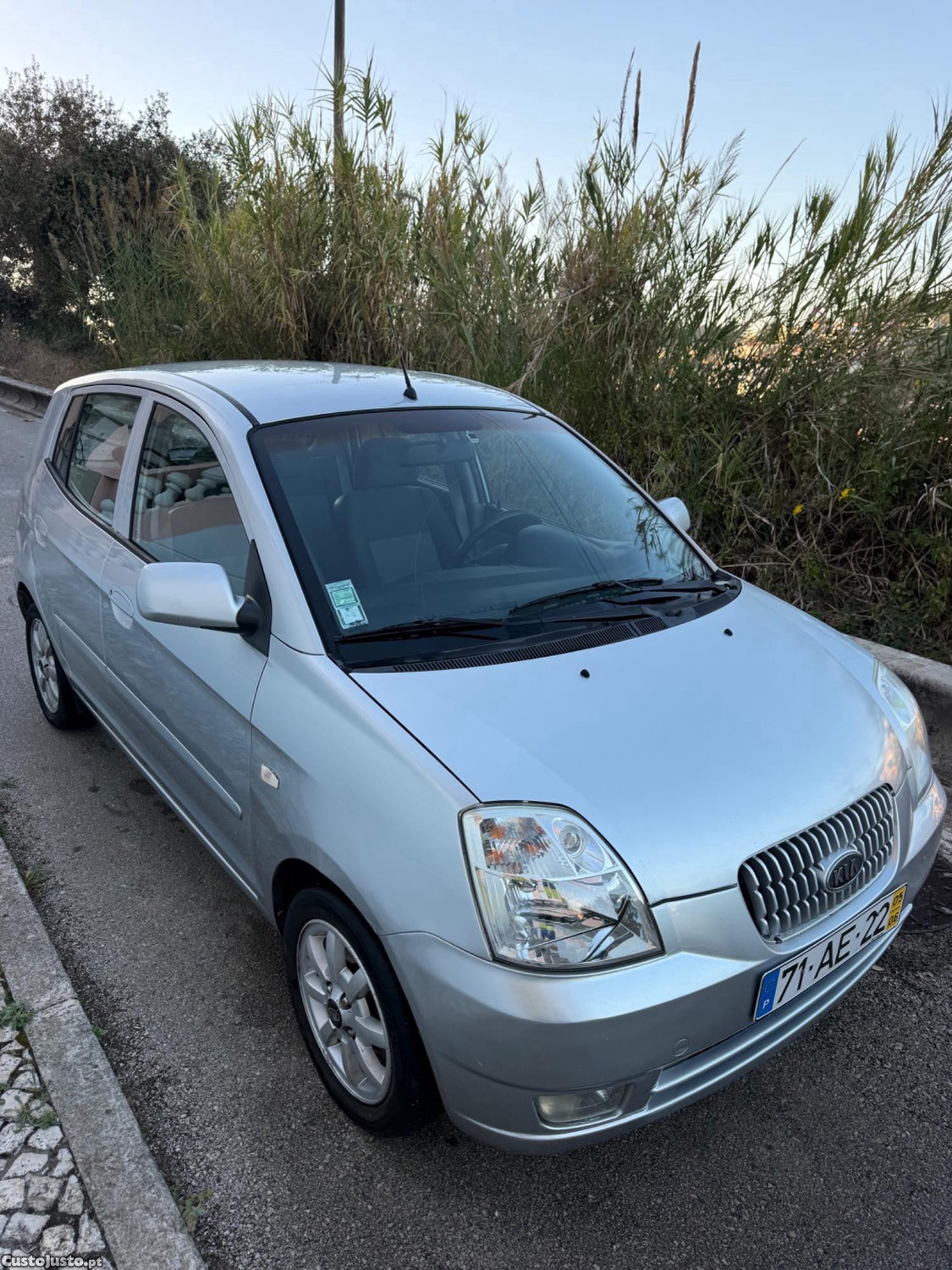 Kia Picanto 1.0 urban    Muito económico e estimado 2650 — photo 2