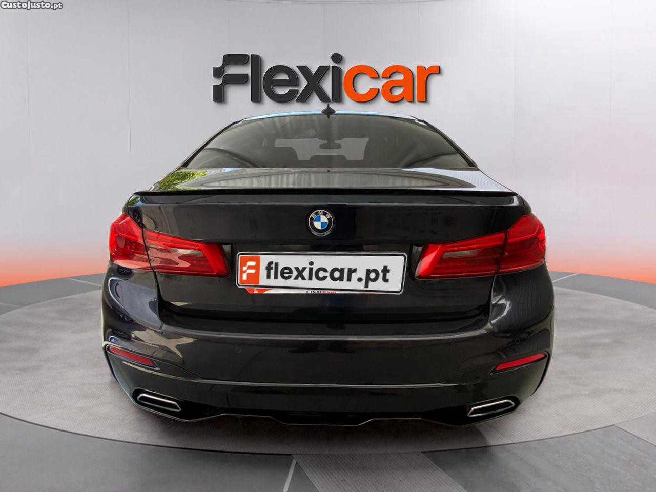 BMW 530 iPerformance Pack M — fotografia 17
