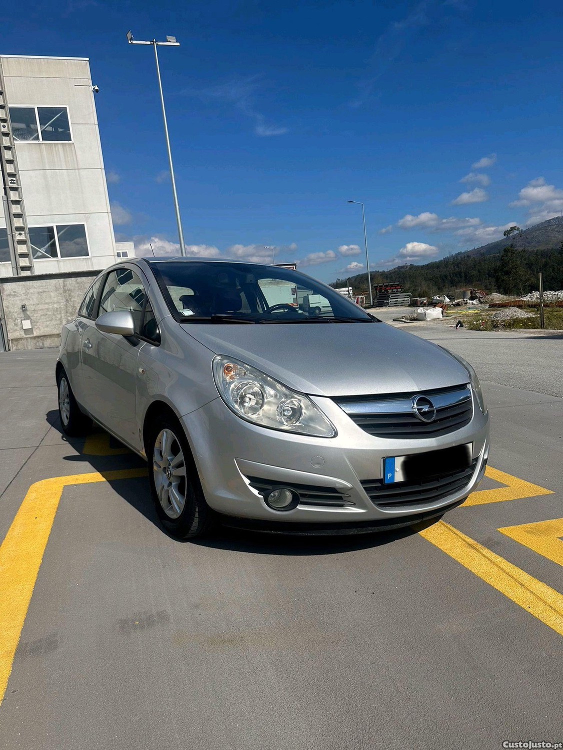Opel Corsa D — fotografia 8