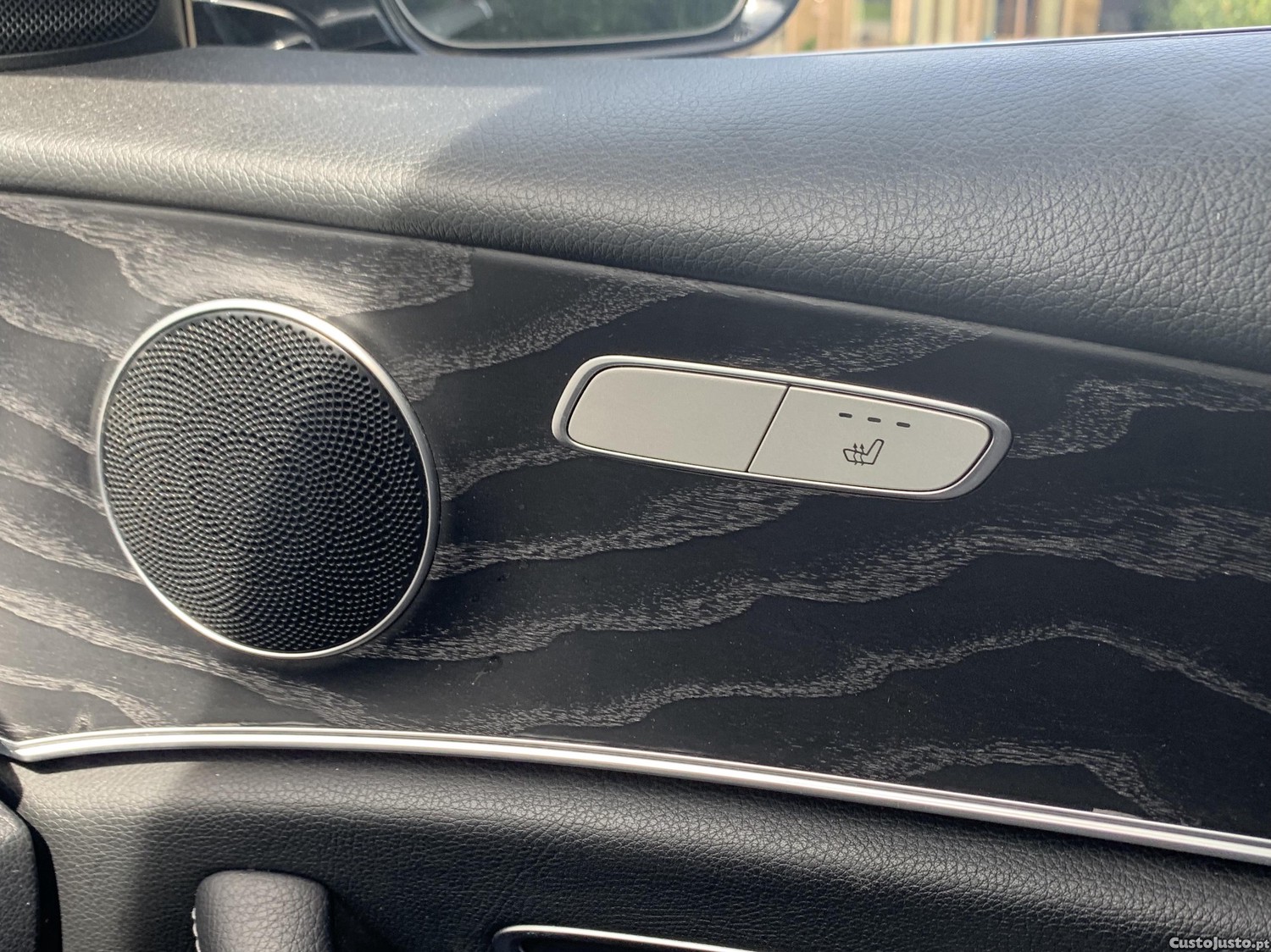 Mercedes-Benz E 220 E220 D Avantgarde — fotografia 4