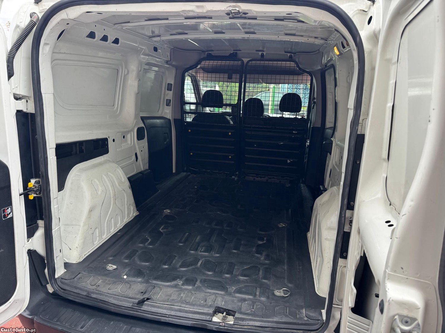 Fiat Doblo Combi 1.3 Multijet Maxi — fotografia 17