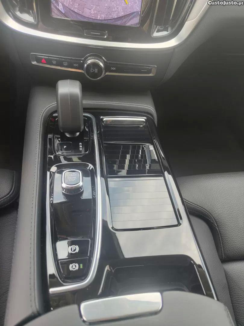 Volvo V60 2.0 t6 awd te plus bright — fotografia 9