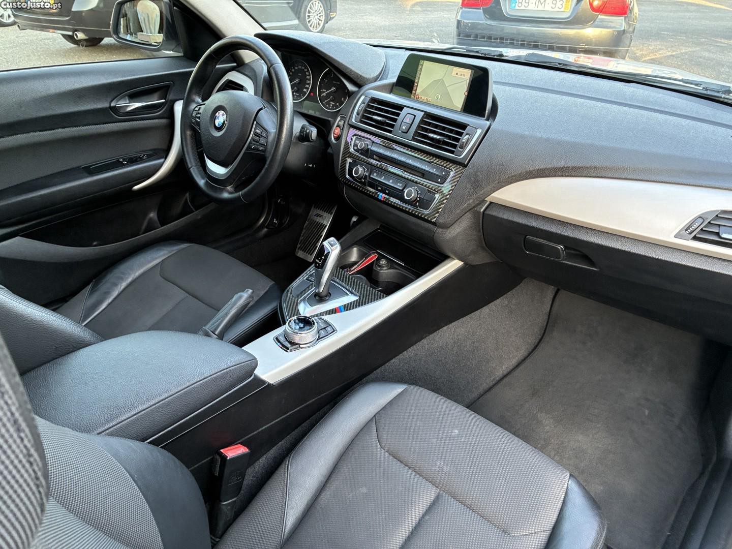 BMW 218 d Aut. M Sport — fotografia 14