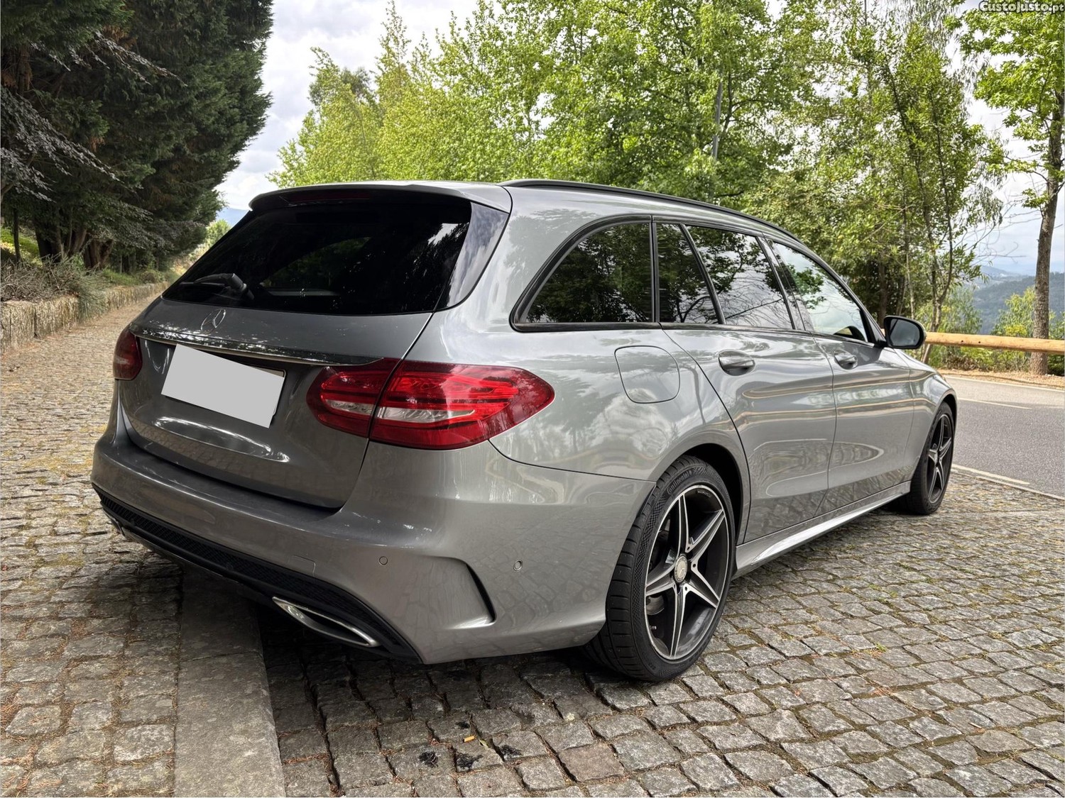 Mercedes-Benz C 220 AMG — fotografia 8