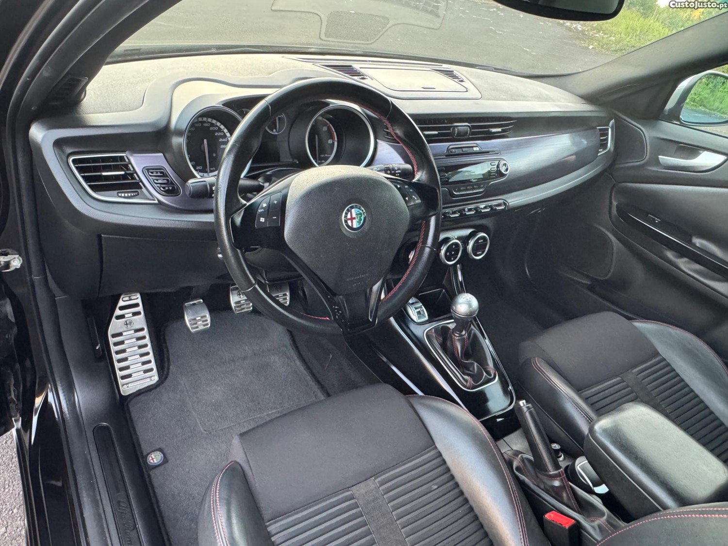 Alfa Romeo Giulietta C/ Novo Diesel 105CV Full Extras Sport — photo 5