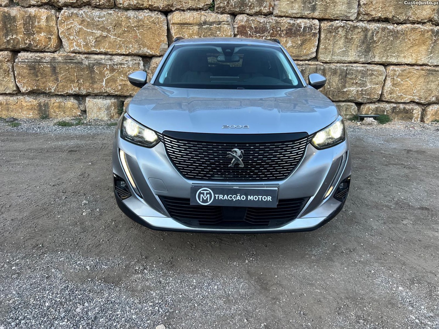 Peugeot 2008 1.5 BlueHDi Allure EAT8 — photo 5