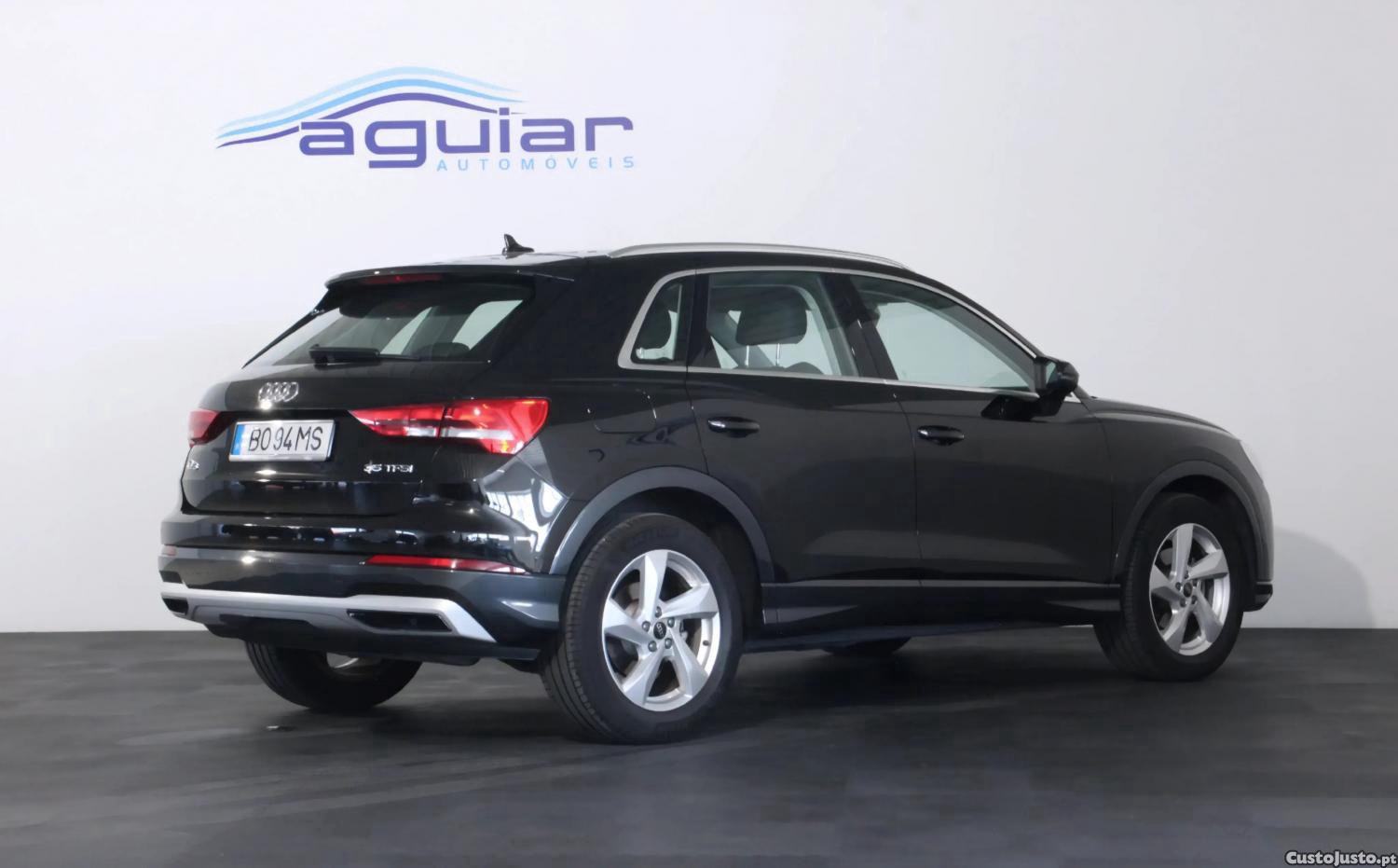 Audi Q3 35 TFSI — fotografia 12
