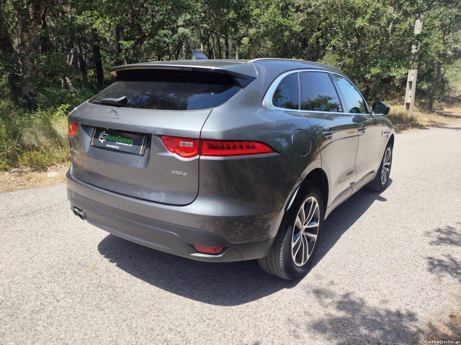 Jaguar F-Pace 2.0 i4D Prestige Aut. — fotografia 4