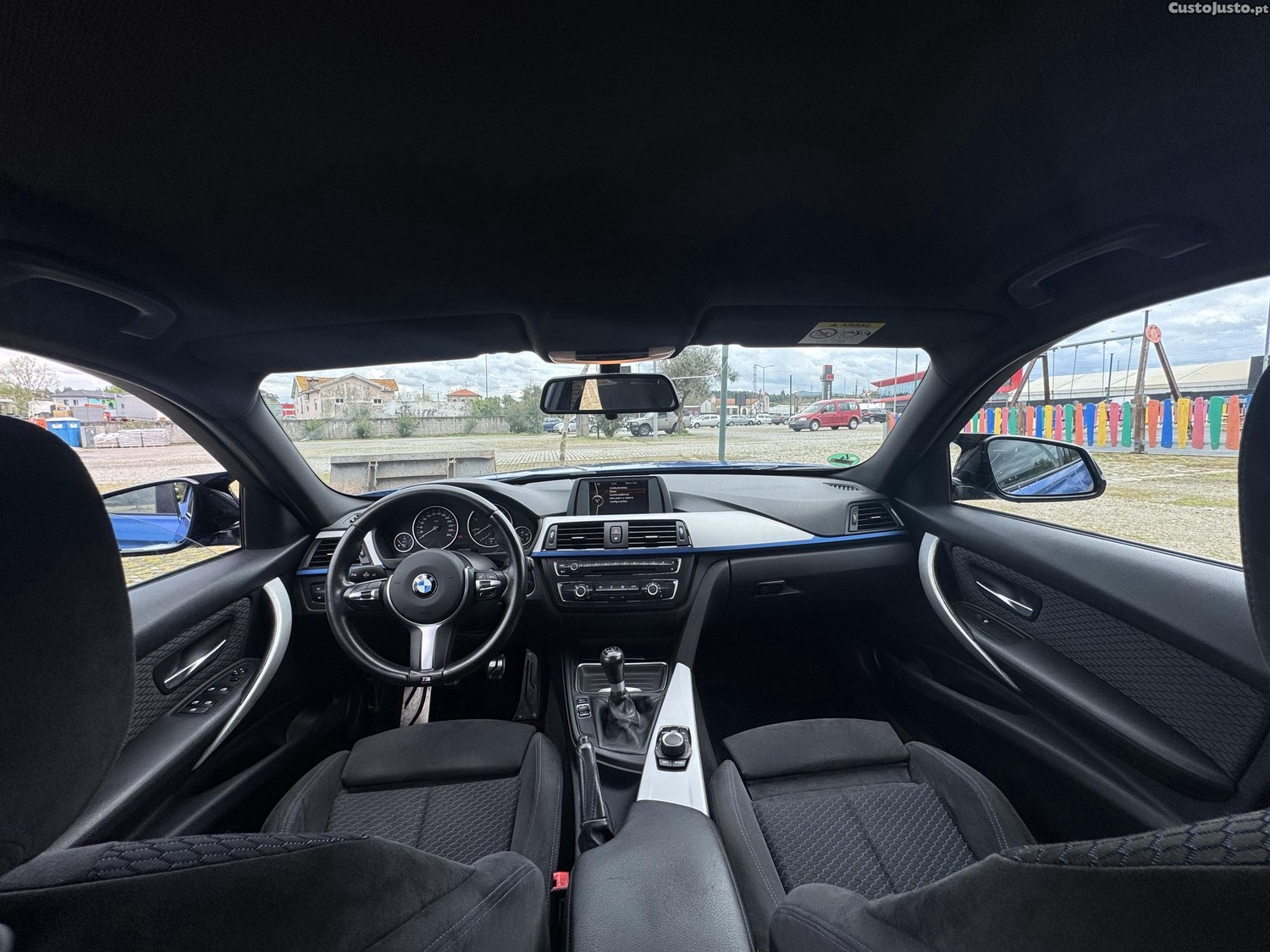 BMW 318 Pack m — fotografia 2