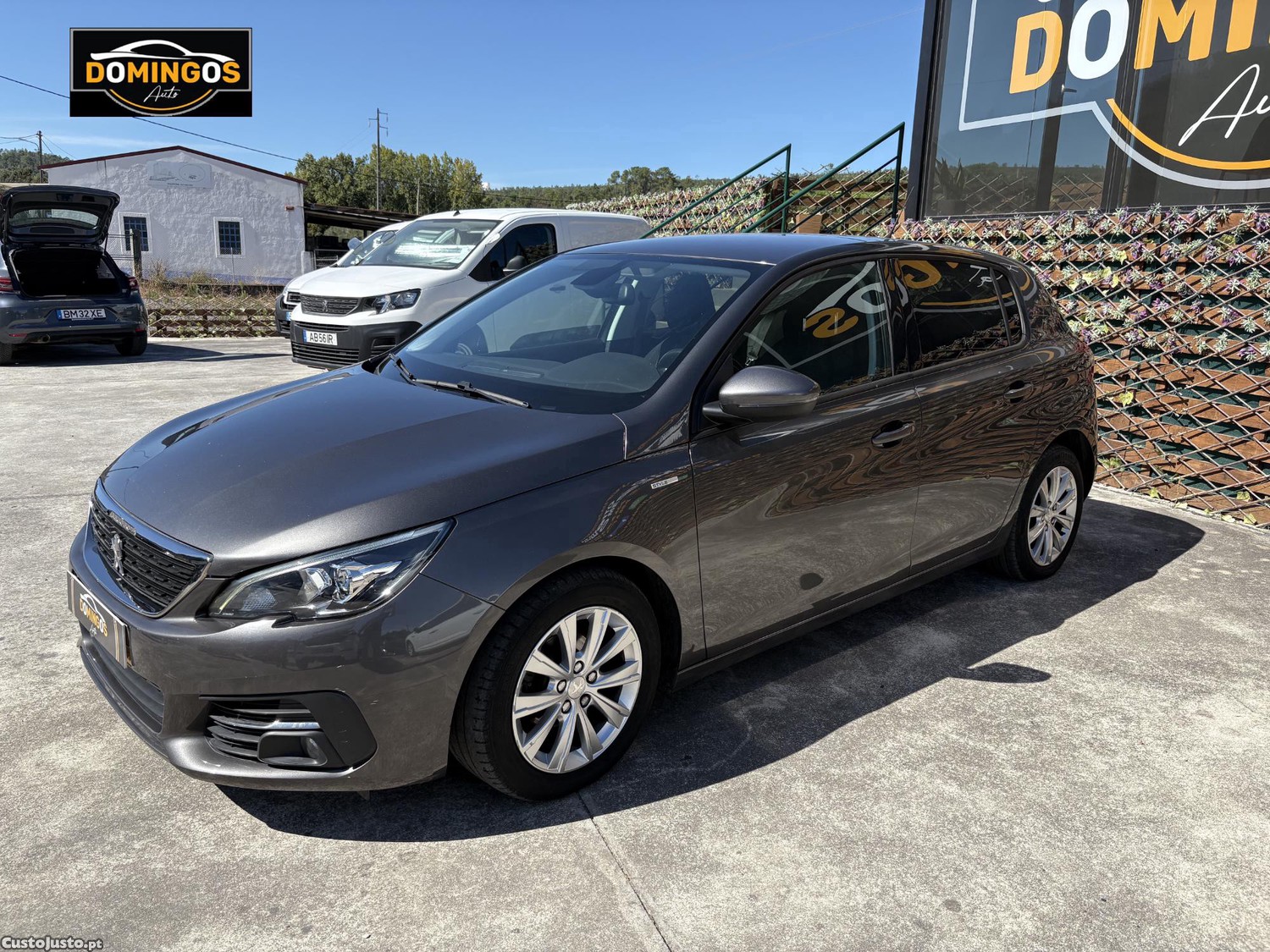 Peugeot 308 1.5 BlueHDi Style — photo 2