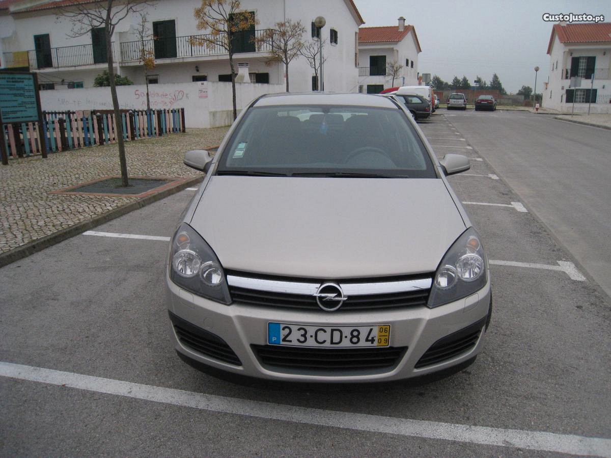 Opel Astra enjoy — fotografia 3