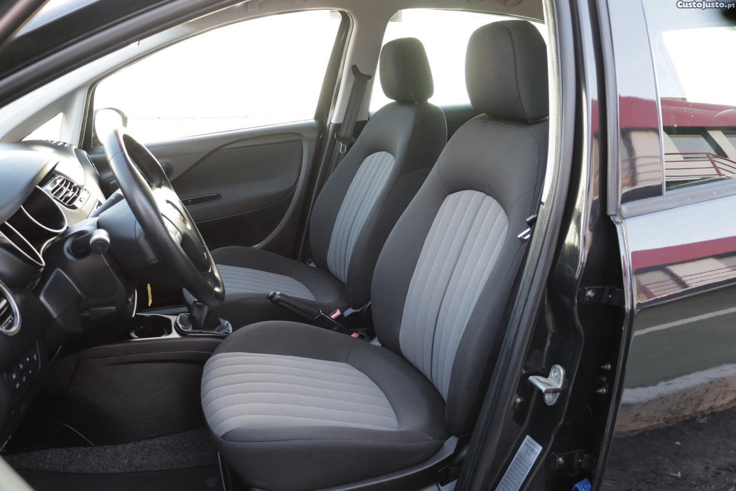 Fiat Punto 1.2 Easy S&S — fotografia 40