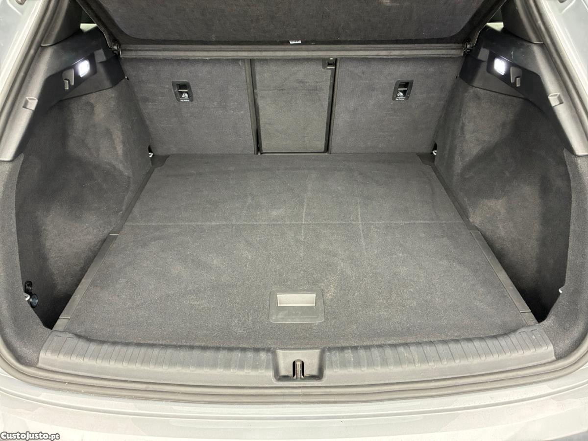 Audi Q4 e-tron 45 82 kWh S-Line — fotografia 3