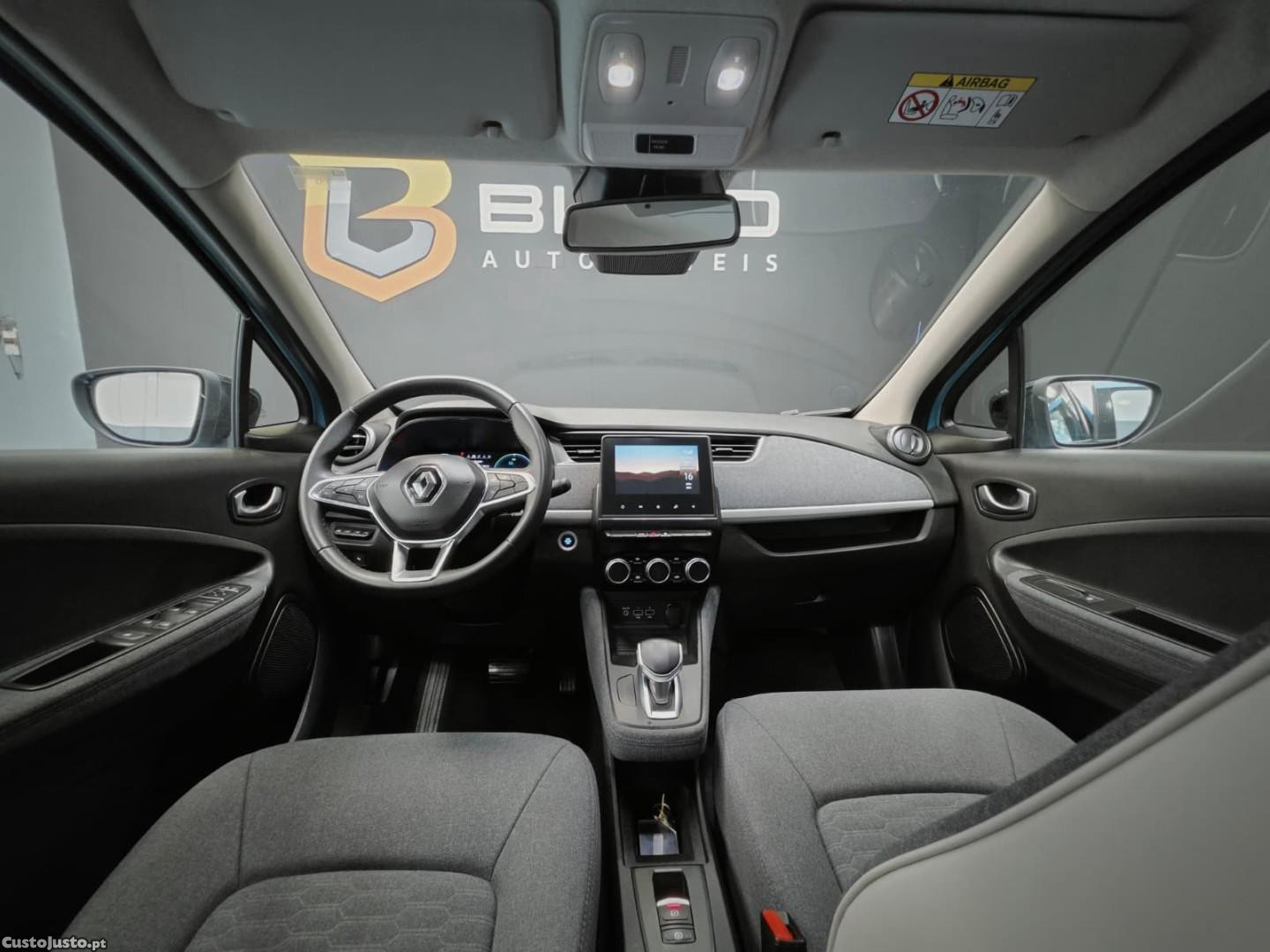 Renault Zoe (c/ Bateria) EV50 135hp Evolution — fotografia 10