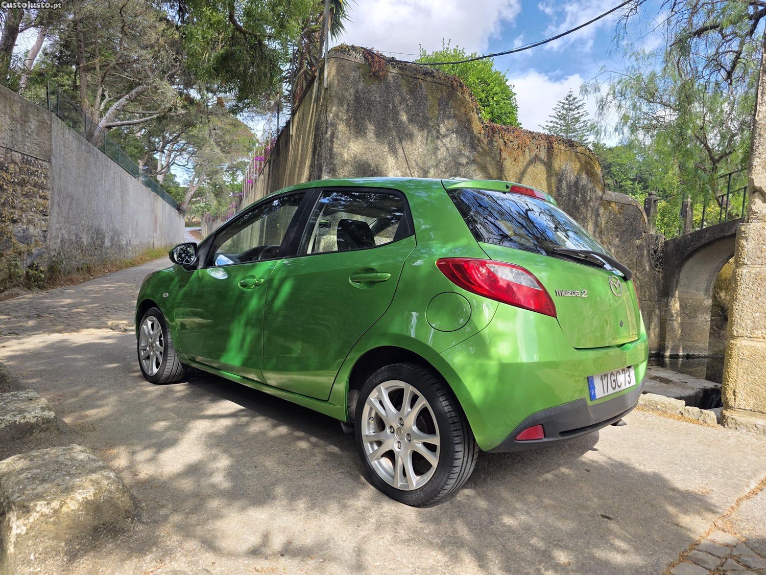 Mazda 2 1.4 MZ-CD Sport — fotografia 6