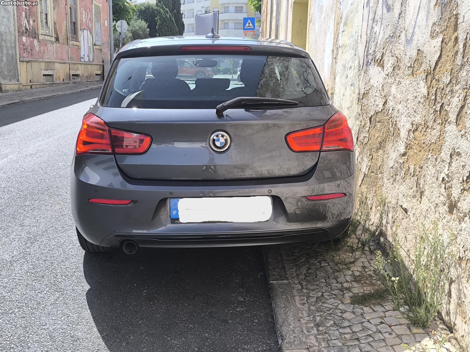 BMW 116 d Line Sport Auto — fotografia 5