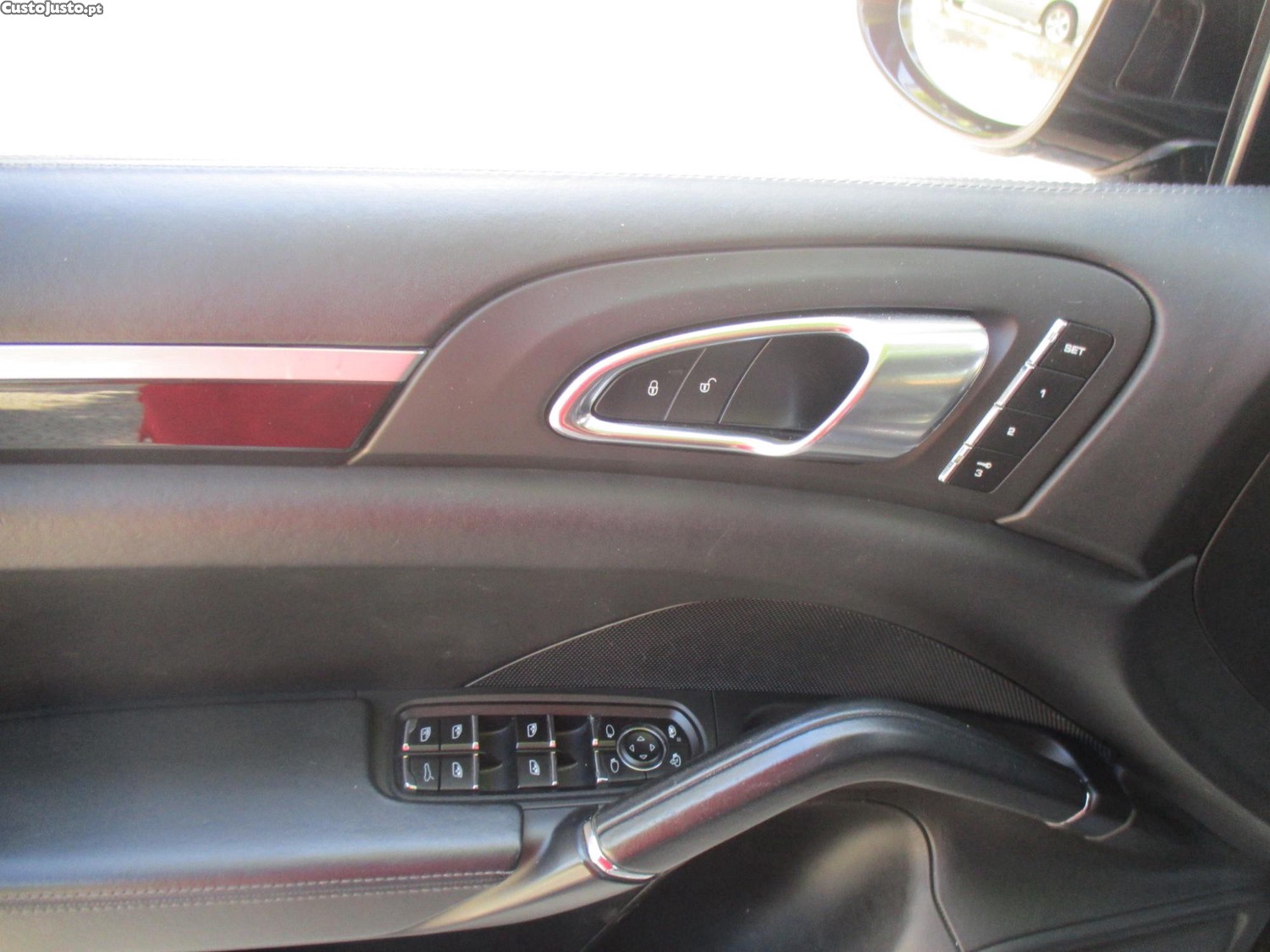 Porsche Cayenne S Hybrid — fotografia 3