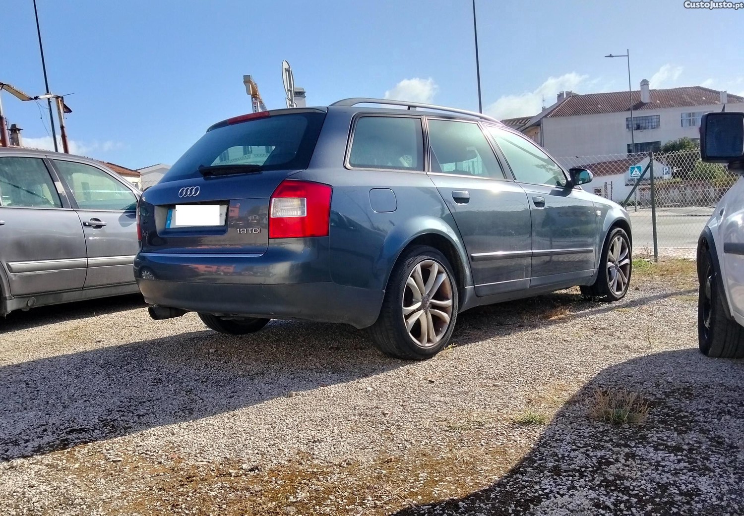 Audi A4 1.9 TDi — photo 2