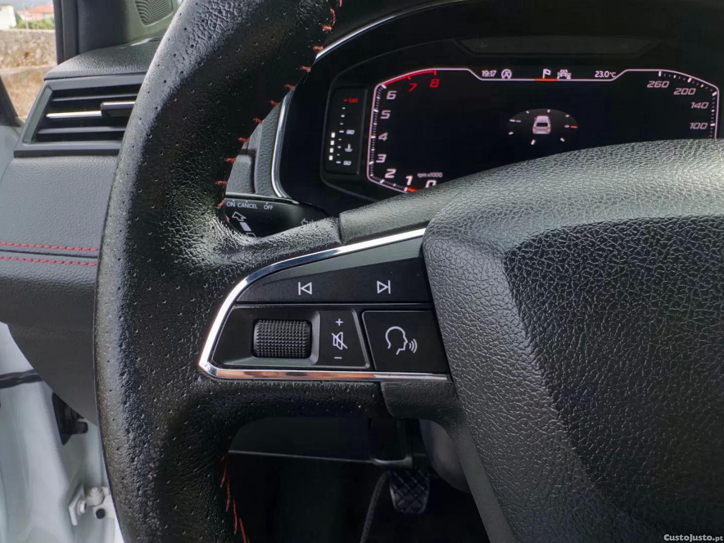 SEAT Ibiza 1.0 tsi fr — fotografia 8