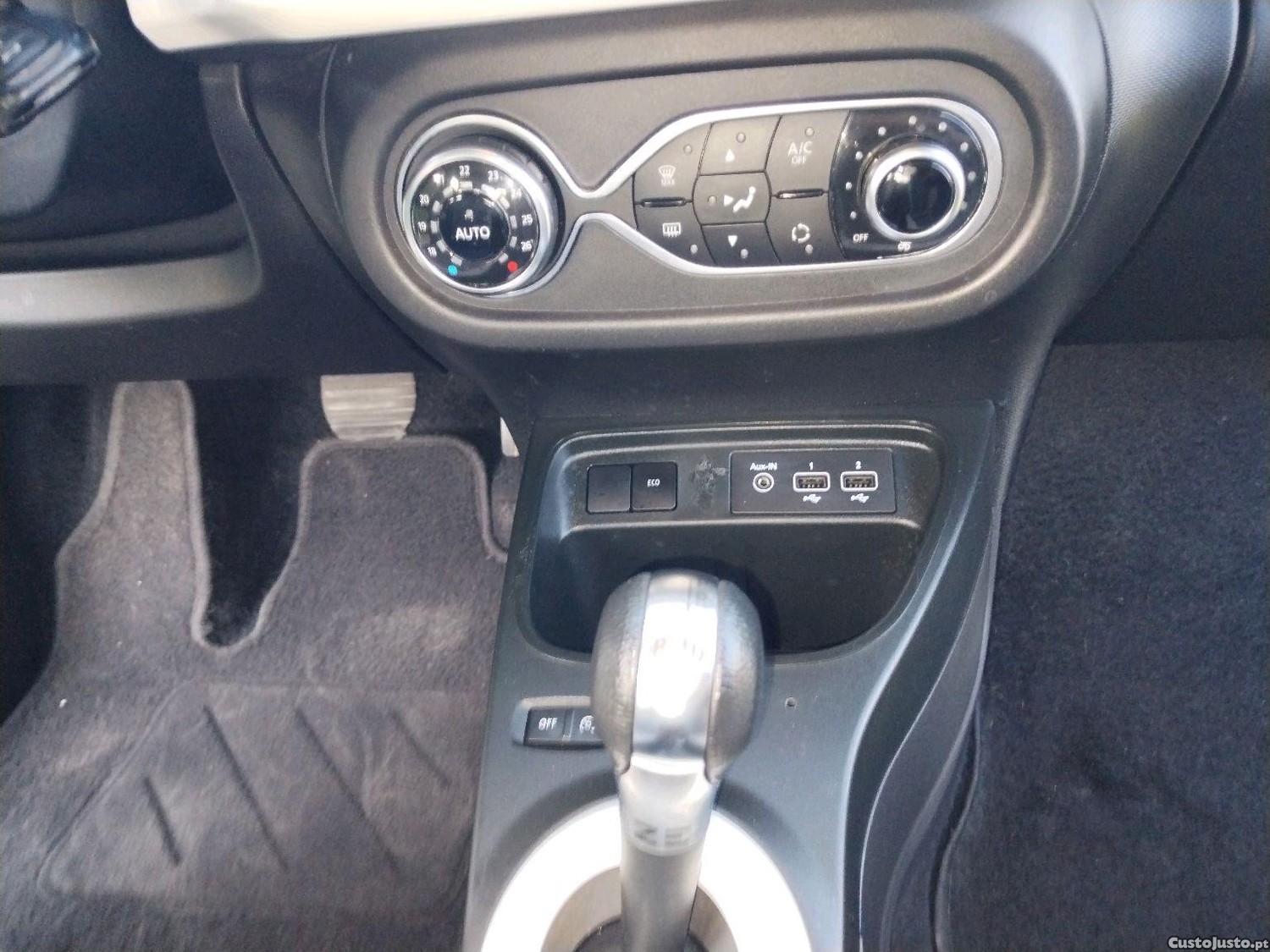 Renault Twingo 35000kms 100%eléctrico — fotografia 2