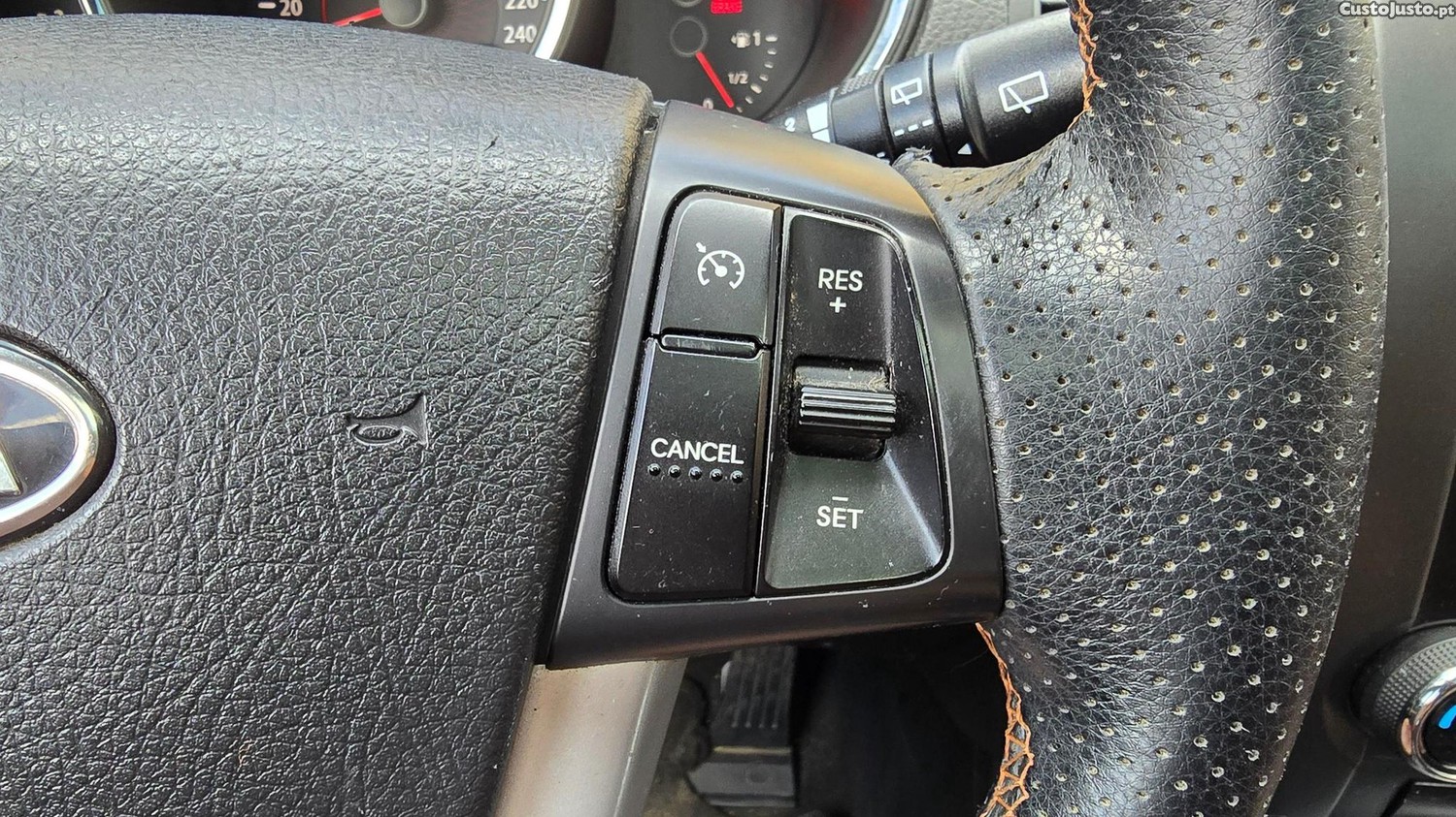 Kia Sorento 2.2 CRDi — fotografia 14