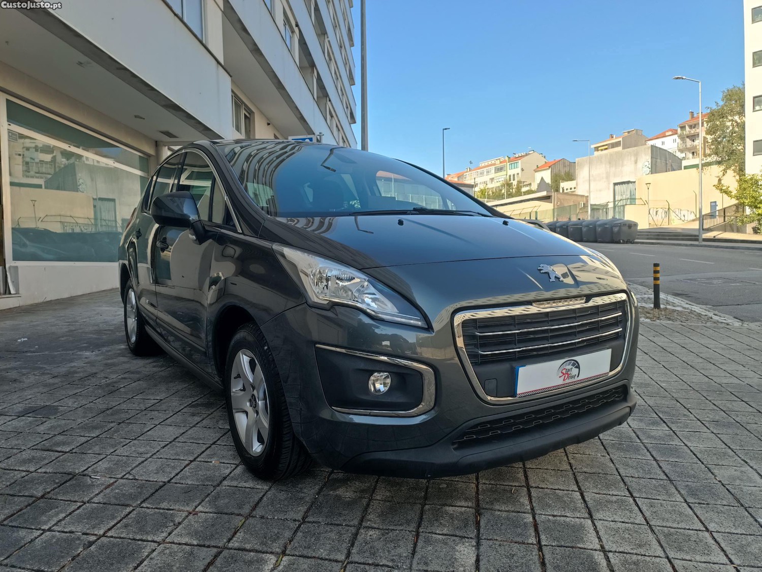 Peugeot 3008 1.6 hdi 120cv caixa automática — fotografia 17