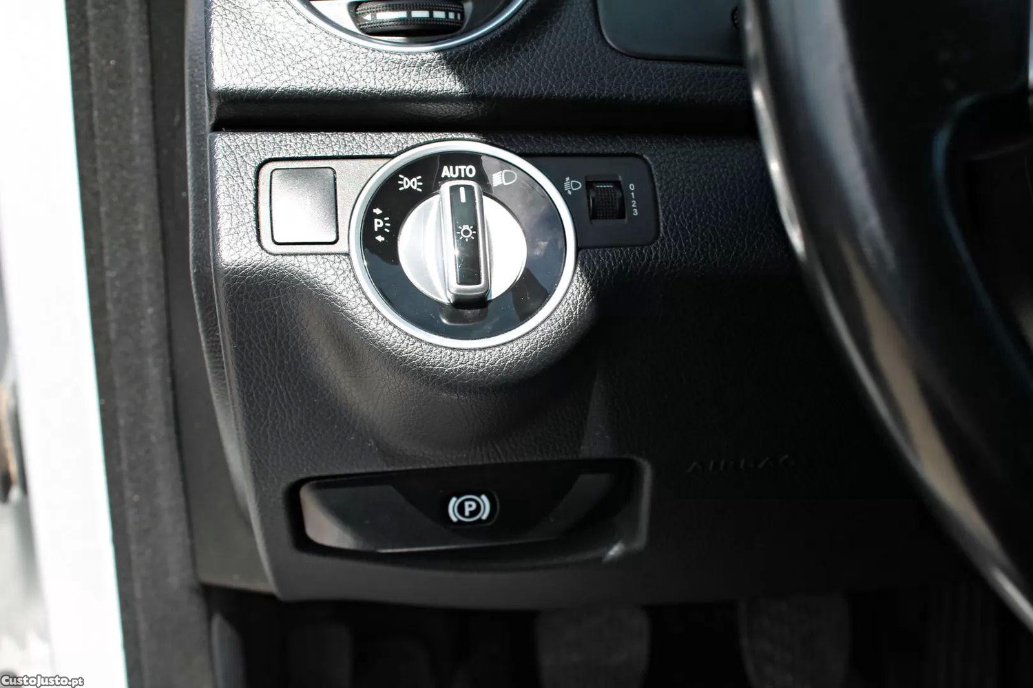 Mercedes-Benz C 220 D — fotografia 5