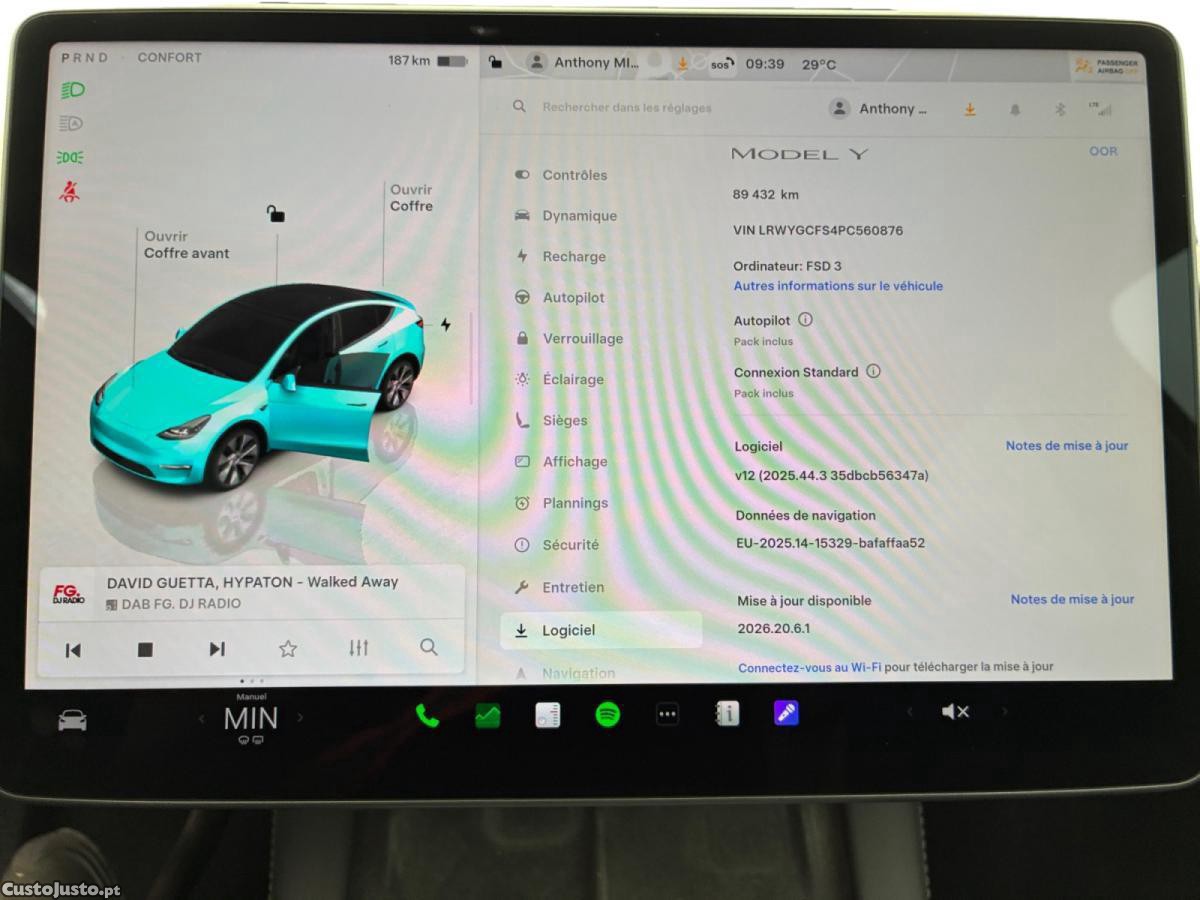 Tesla Model Y Standard RWD — fotografia 7