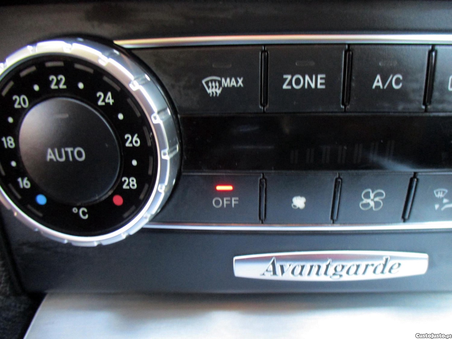 Mercedes-Benz C 220 Cdi — fotografia 9