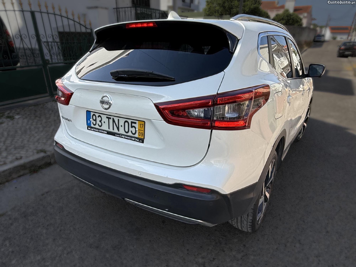 Nissan Qashqai +2 TEKNA + — fotografia 5