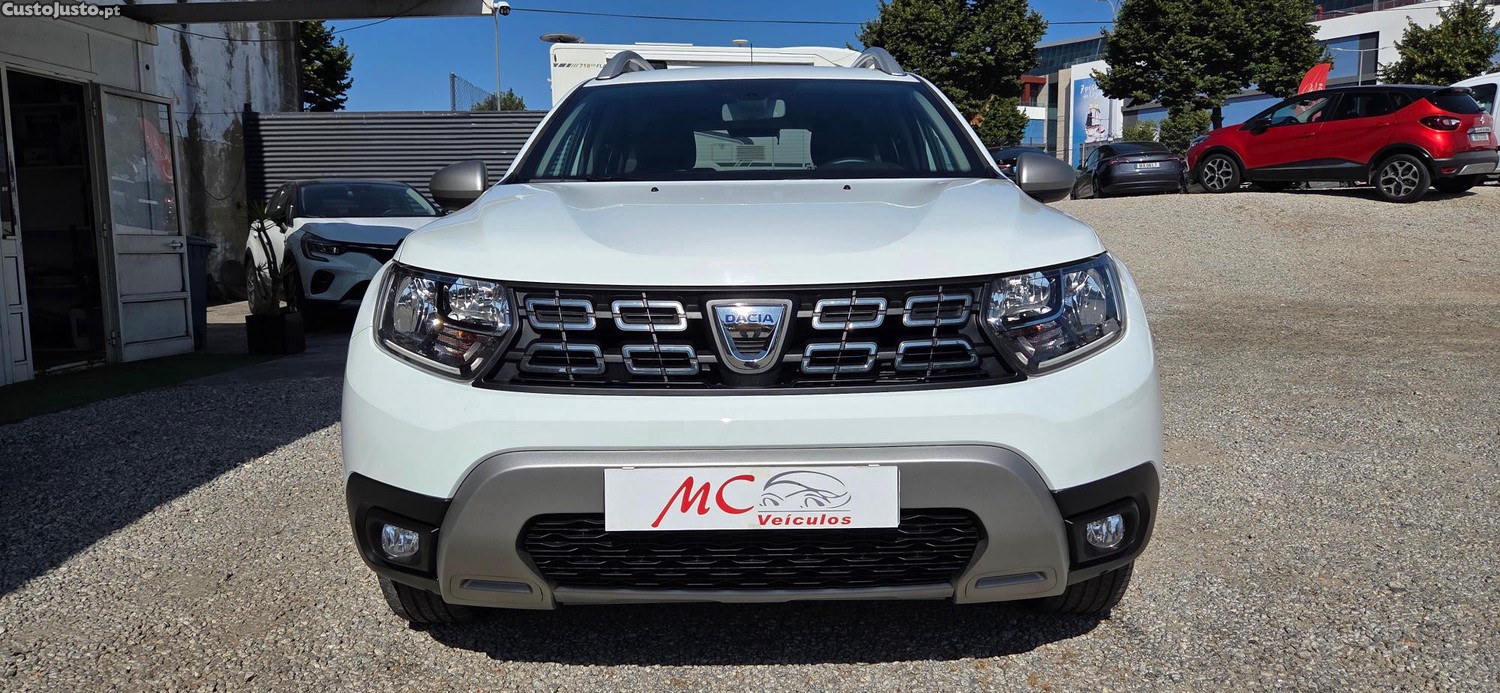 Dacia Duster 1.5Dci Prestige — fotografia 9