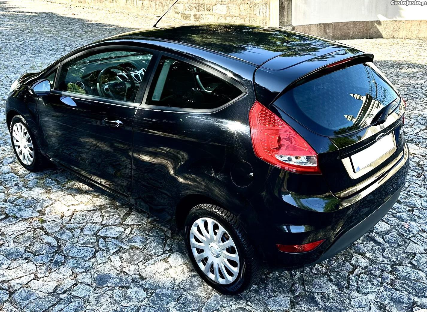 Ford Fiesta TREND 1.4 TDCI90Cv 1 DONO 2012/09 — fotografia 7