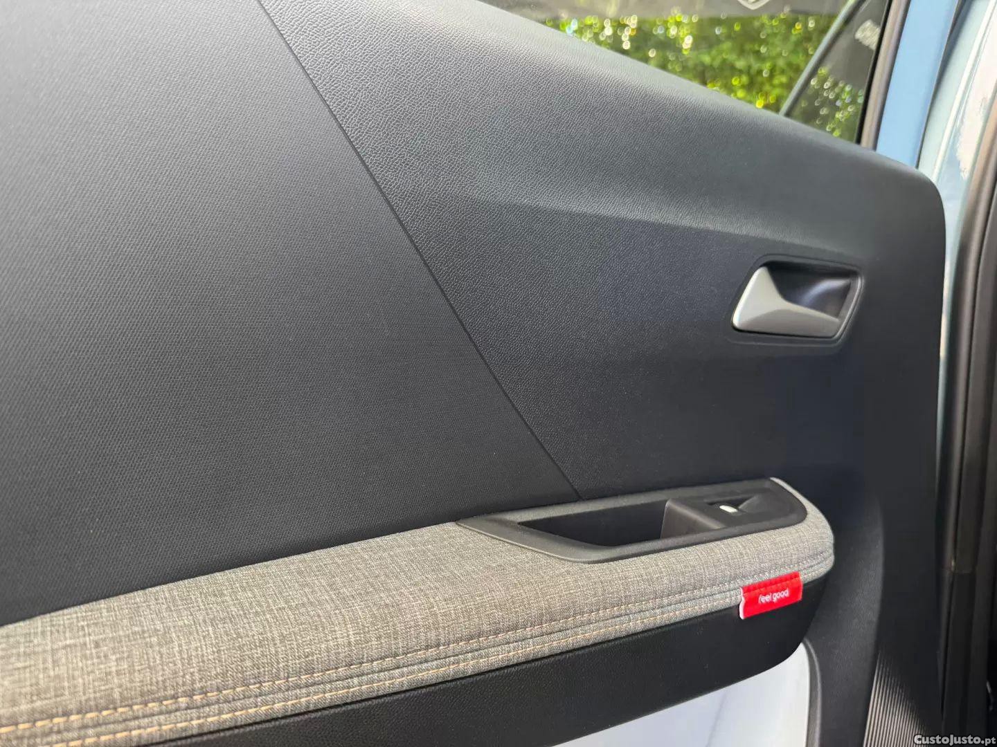 Citroën C3 Aircross 1.2 hybrid plus e-dsc6 — fotografia 13