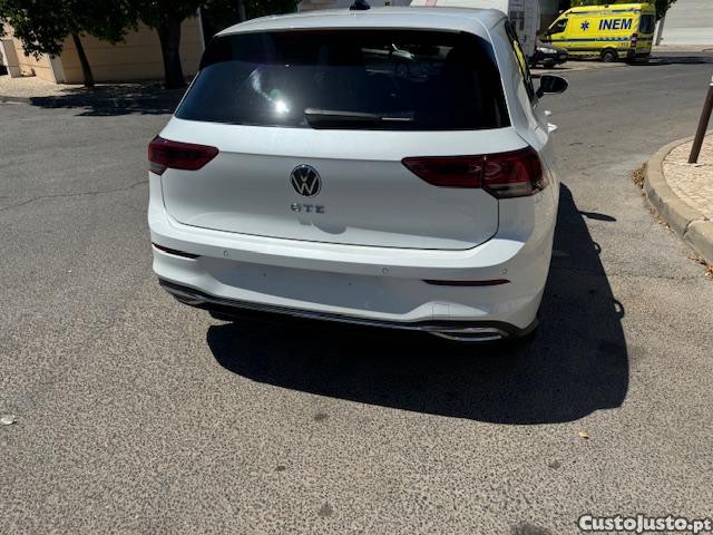 VW Golf GTE 1.4 - 21 — photo 3