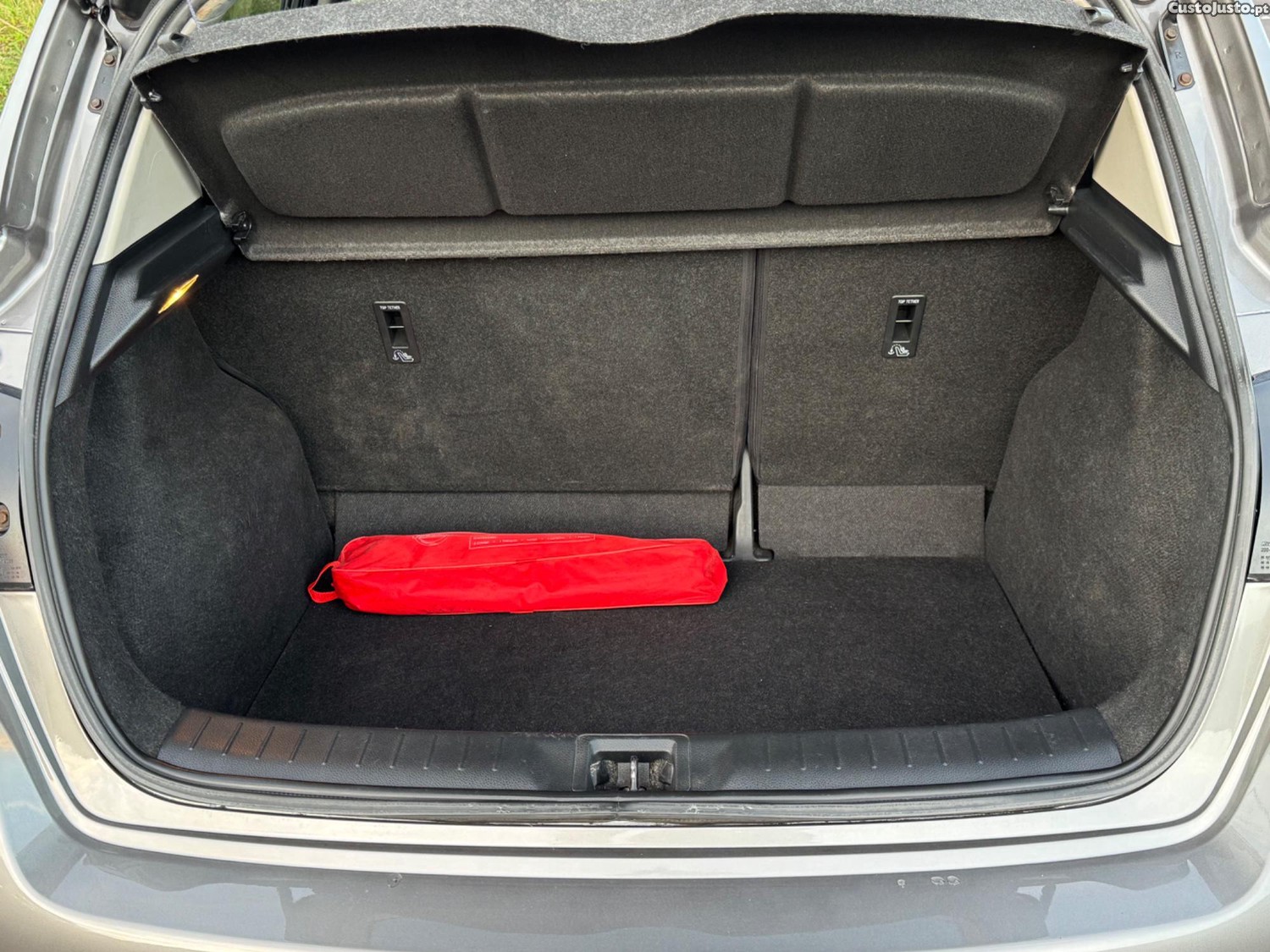 Nissan Pulsar 1.5 Diesel Sport 110CV 1 só proprietária — photo 4