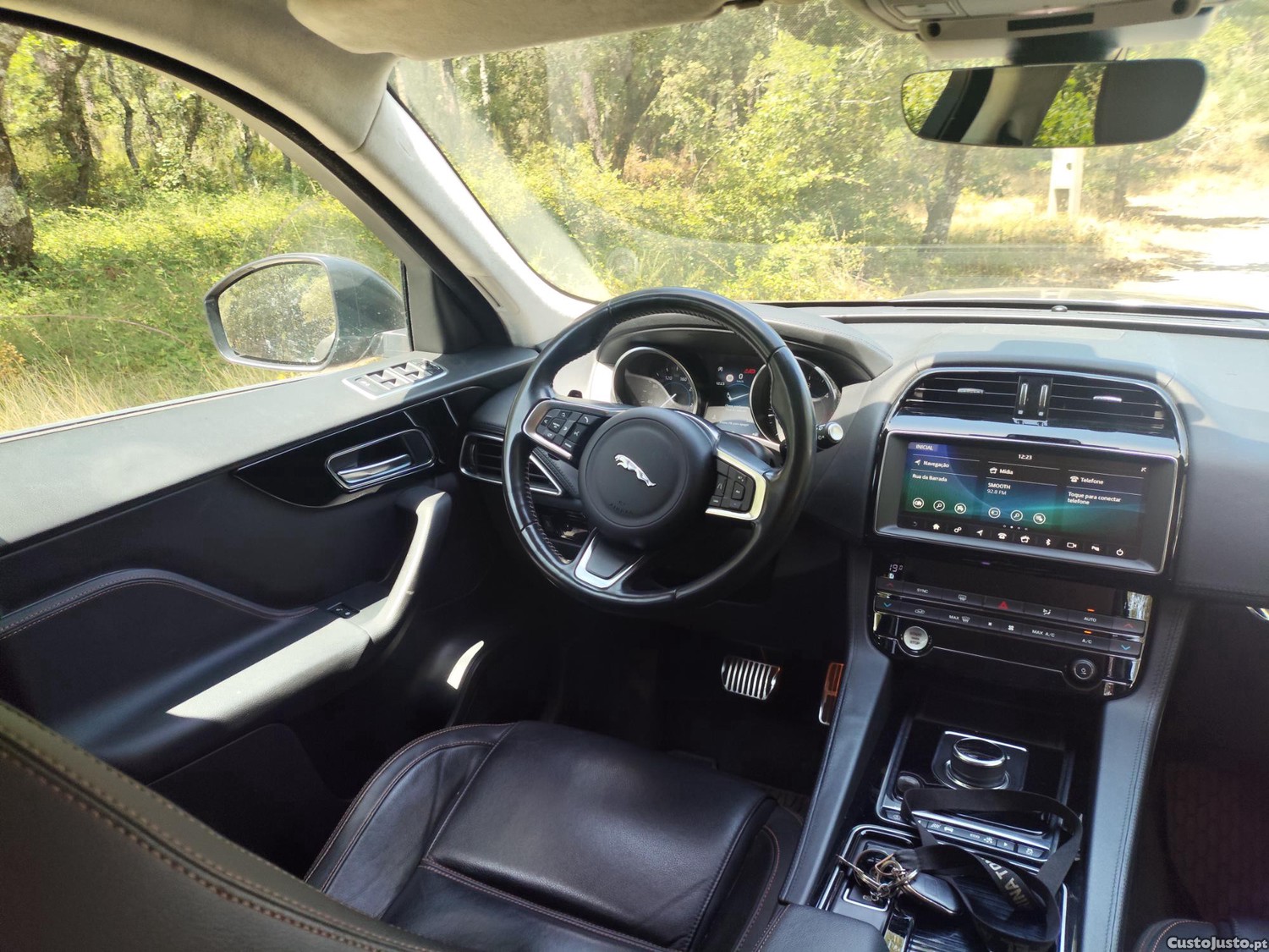 Jaguar F-Pace 2.0 i4D Prestige Aut. — fotografia 3