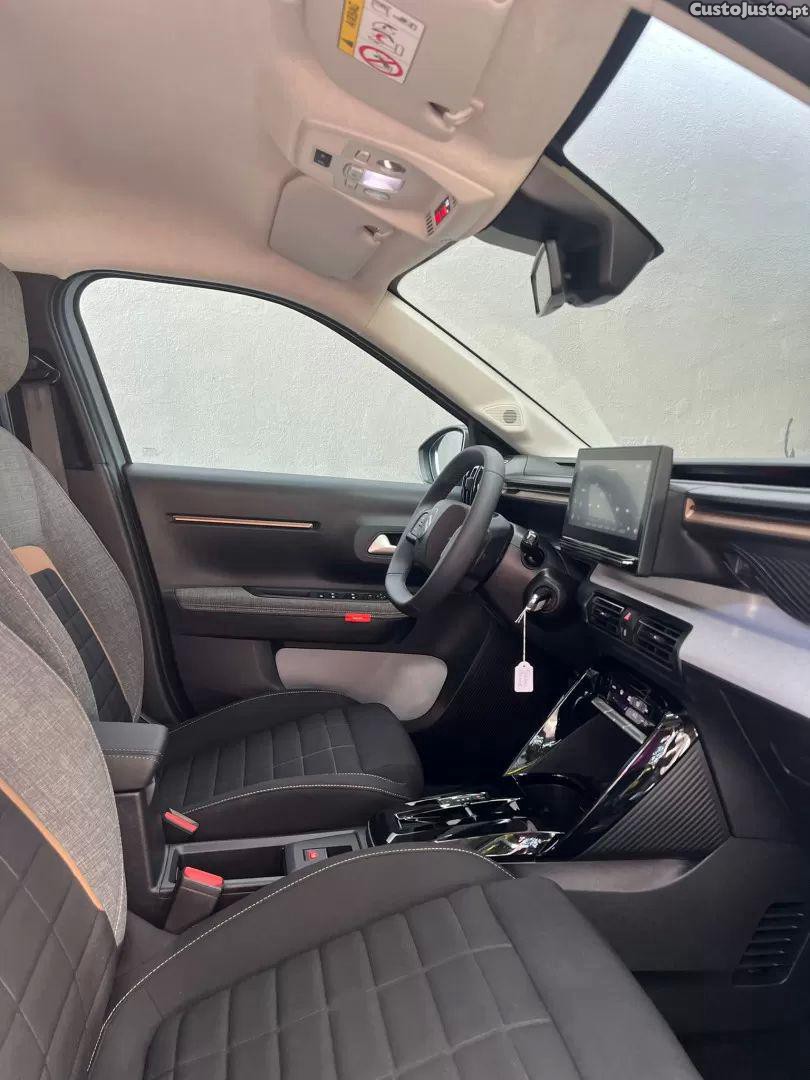 Citroën C3 Aircross 1.2 hybrid plus e-dsc6 — fotografia 12
